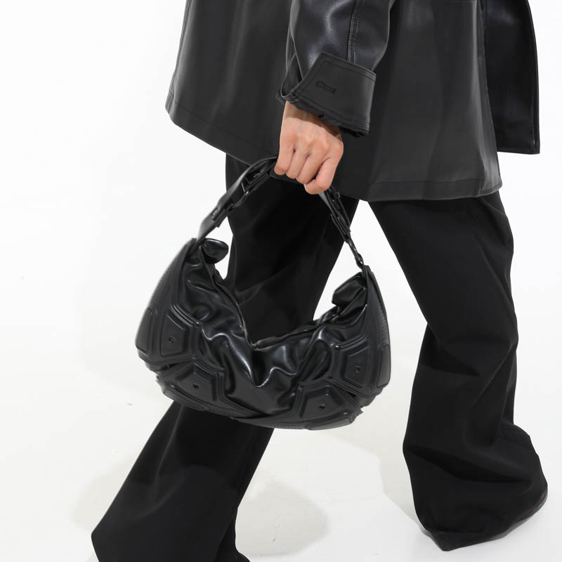 Donkere Trendy Halve Maan Vorm - Women Bags 2026 Trends recensie en prijs